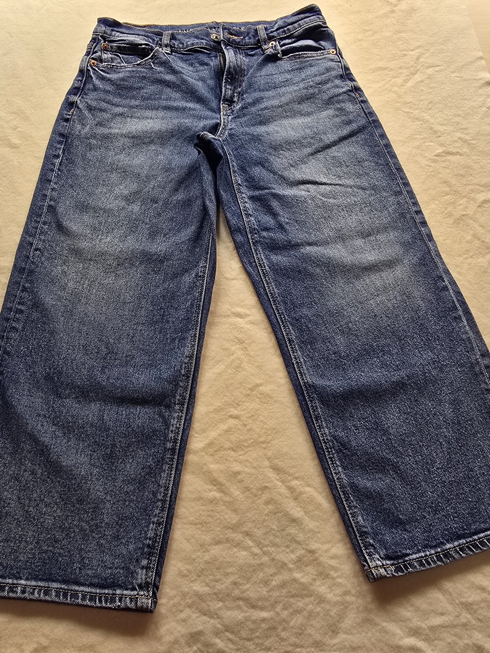American Eagle Stovepipe Crop Jeans Size 4 Short Medium Wash